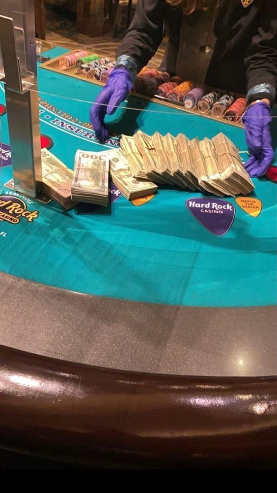 پاکستان کے Cash Billionaire کھلاڑیوں کے لیےجیک پاٹ گیم